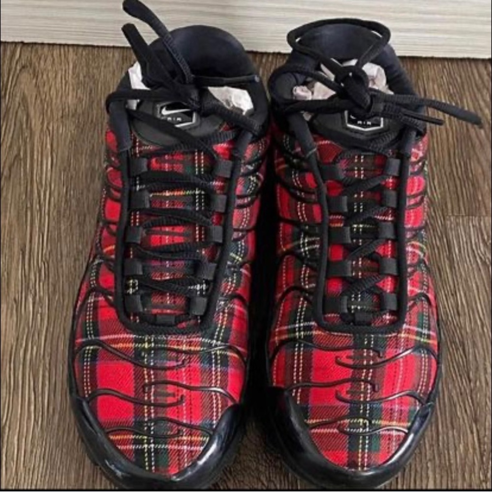 Buffalo plaid Nike - Picture 2 of 8